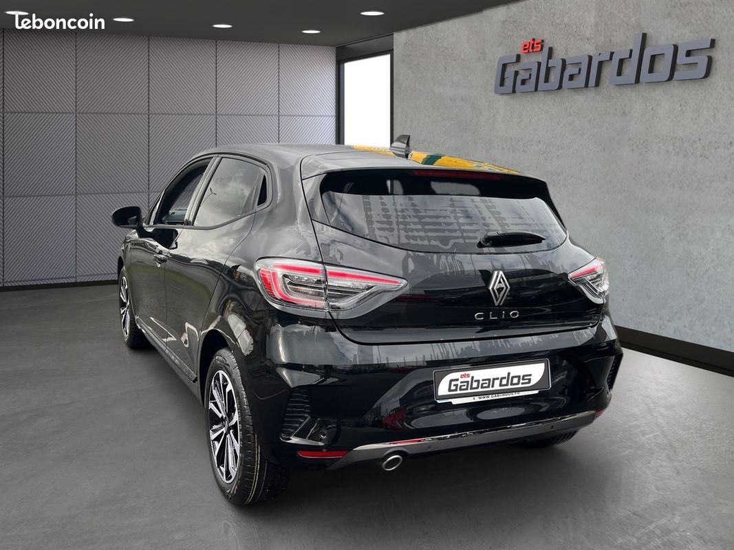 RENAULT Clio V X.TRONIC TCE90 TECHNO (image 6)