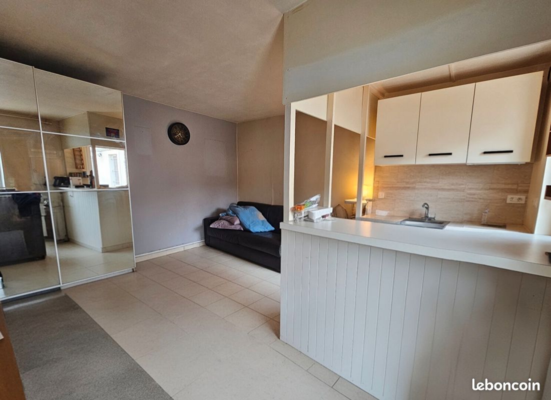 Appartement 1 pièce 20 m² · à Montlhéry · 20 m² · 664 €/mois
