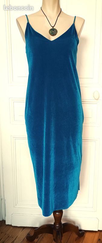 Robe longue Zara velours turquoise T 38 Vêtements