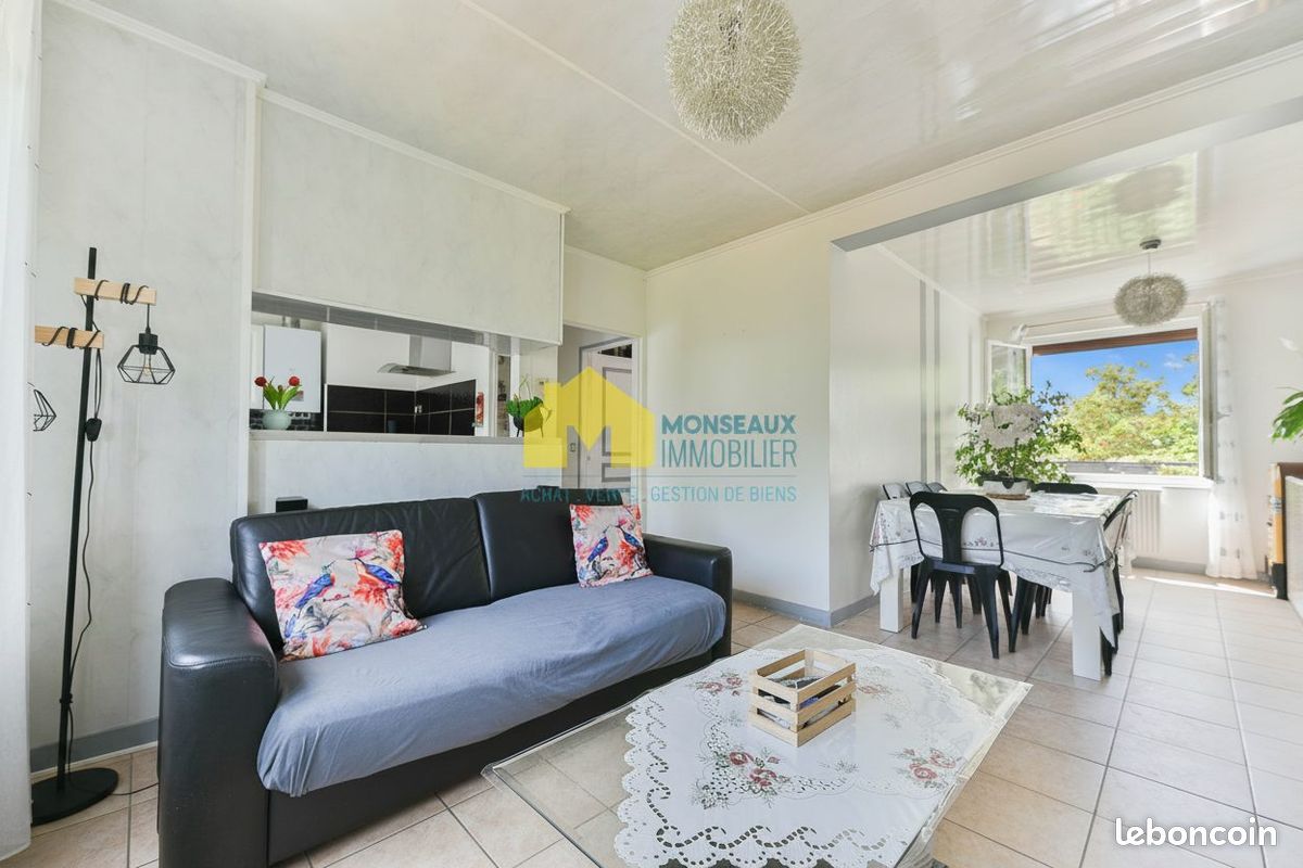 Appartement 4 pièces 64 m² · à Sainte-Geneviève-des-Bois · 64 m² · 162 000 €