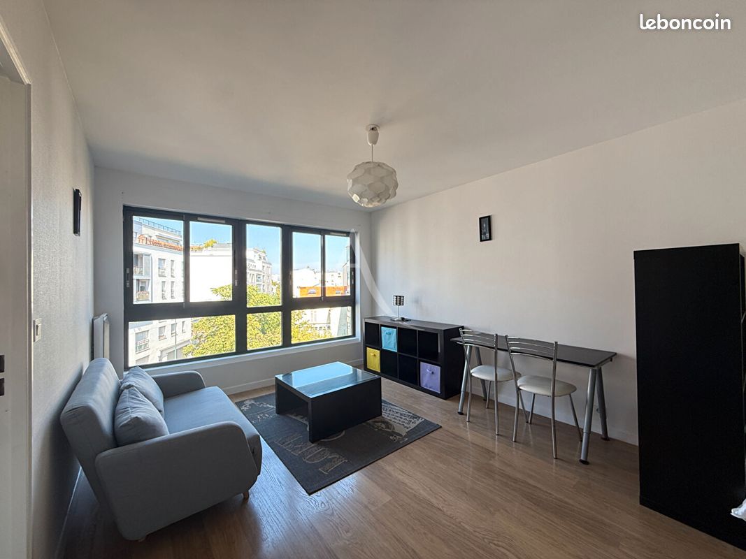 Appartement 1 pièce 32 m² · à Asnières-sur-Seine · 32 m² · 890 €/mois