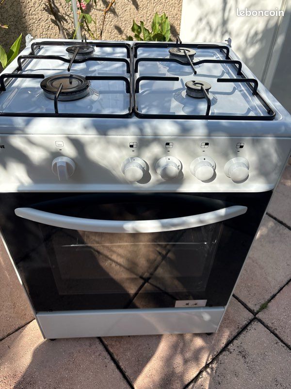 🏠 Lot électroménager + TV Toshiba – 400  à débattre (image 13)