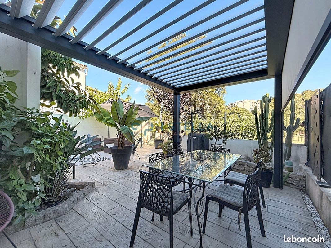 Maison 5 pièces 96 m² · à Ajaccio · 96 m² · 530 000 €