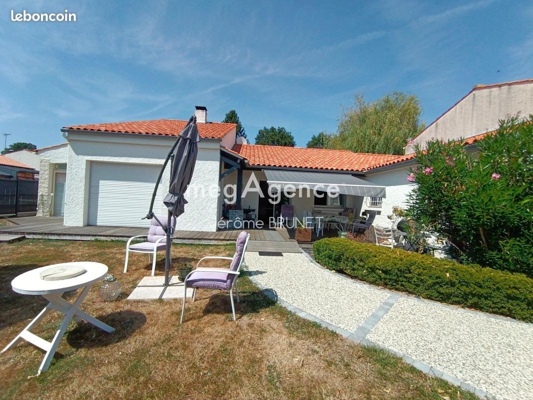 Maison 5 pièces 131 m² · à Moutiers-les-Mauxfaits · 131 m² · 263 000 €