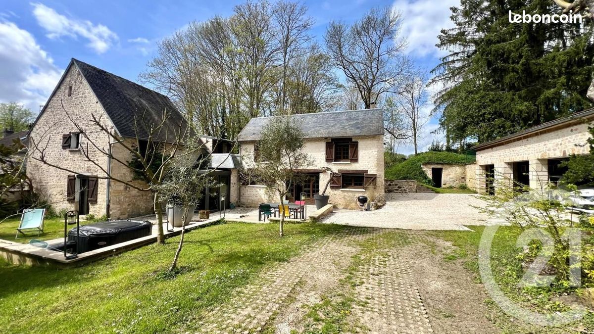 Maison 7 pièces 213 m² · à Pontoise · 213 m² · 522 000 €