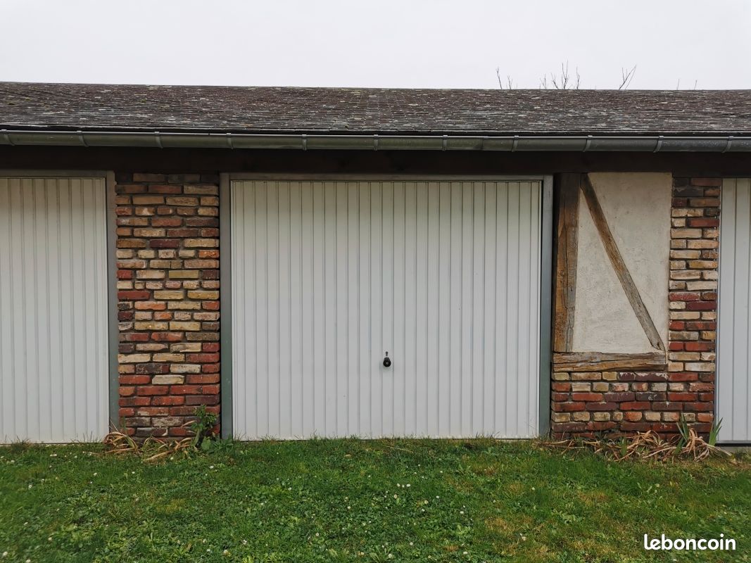 Parking/box SAINT PIERRE LES ELBEUF · à Saint-Pierre-lès-Elbeuf · 55 €/mois