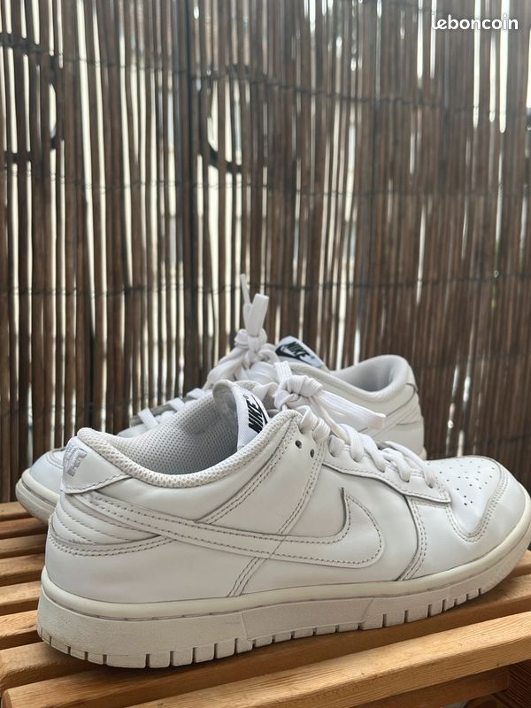 Nike Authentic Dunk Low Taille 39 (image 2)