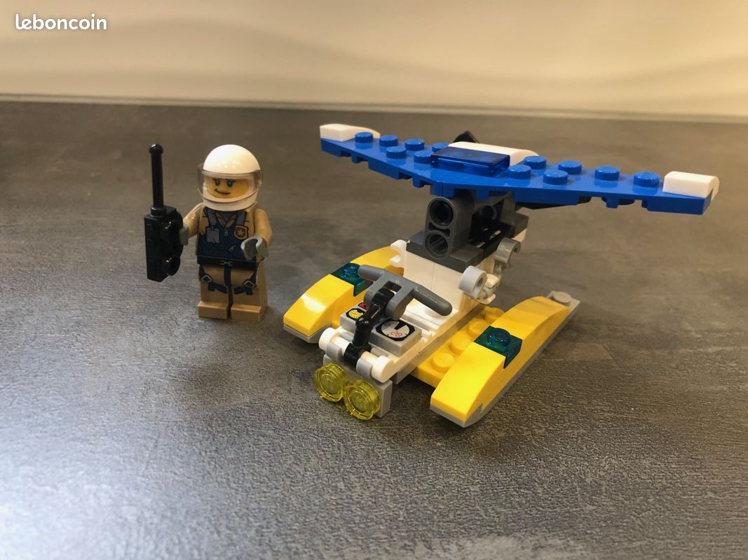 Lot de lego CITY 30339 et 30359 Jeux Jouets