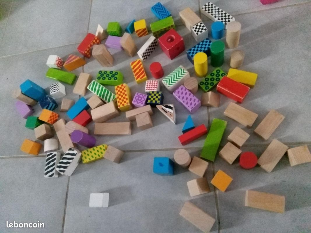 Cubes en bois (image 2)