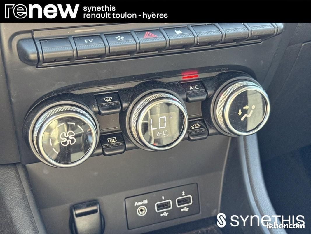 Renault Captur E-Tech 145 - 21 Intens (image 29)