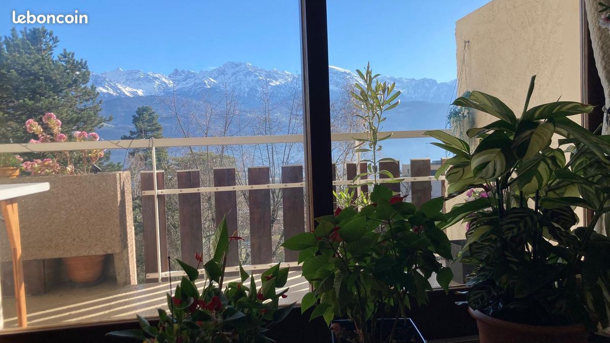 Appartement 3 pièces 75 m² · à Saint-Ismier · 75 m² · 998 €/mois