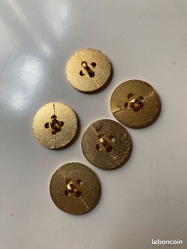 Lot de 5 boutons en métal couleur doré (image 2)