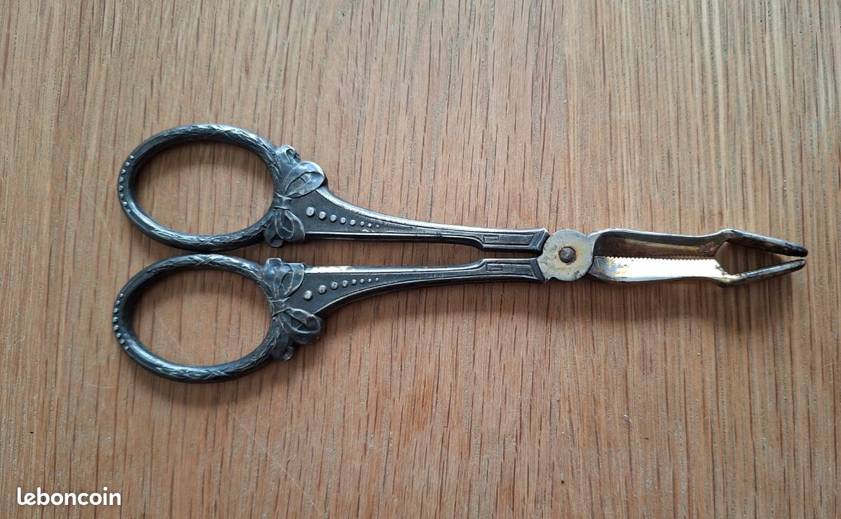 Ciseaux Anciens Et Pince à Sucre – Argent Et Métal Doré, Début 1900