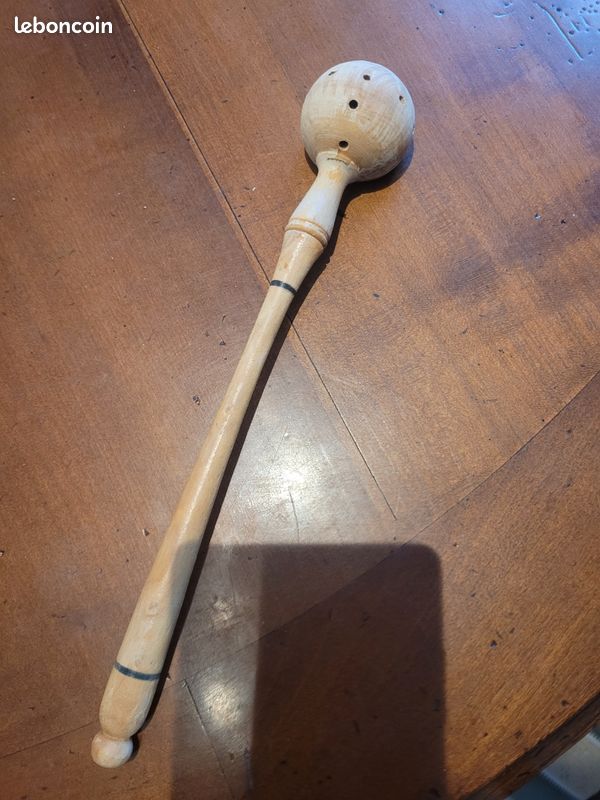Cuillère à olive en bois - France