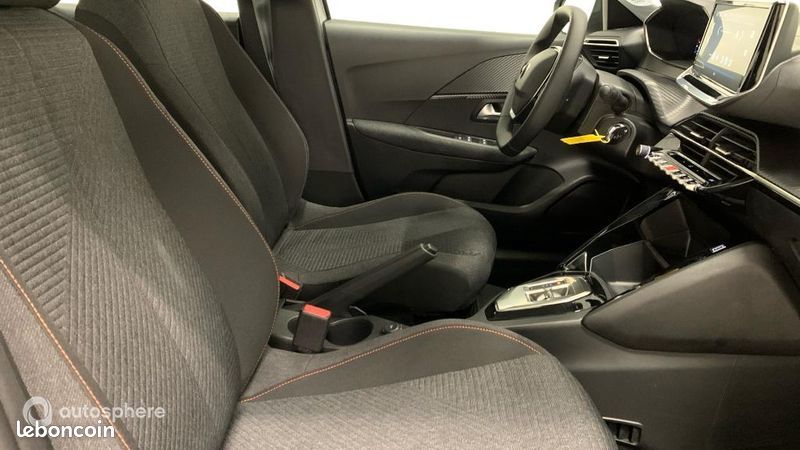 Peugeot 208 1.2 Hybrid 110ch Style e-DCS6 (image 15)