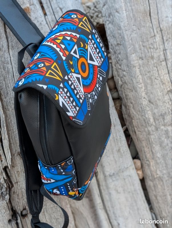 Sac à dos design Africain black multicolor Accessoires Bagagerie