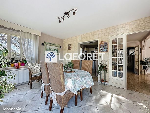 https://img.leboncoin.fr/api/v1/lbcpb1/images/cf/f1/03/cff103cae17361b1dda4a479dffa47ad2632708f.jpg?rule=ad-image