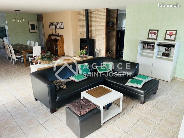 https://img.leboncoin.fr/api/v1/lbcpb1/images/cf/f1/14/cff11432107ee3be6d0855b8458a10d92d82ba95.jpg?rule=ad-image