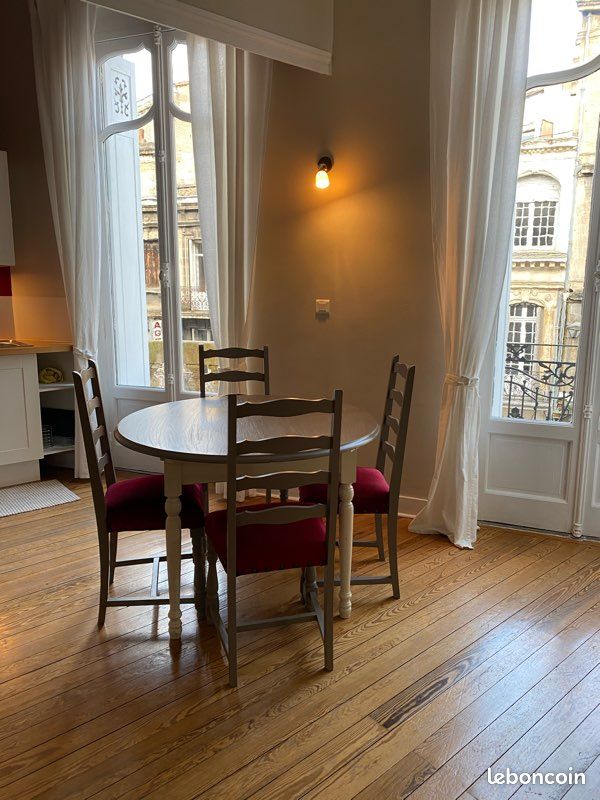 Appartement 2 pièces 51 m² · à Bordeaux · 51 m² · 1 075 €