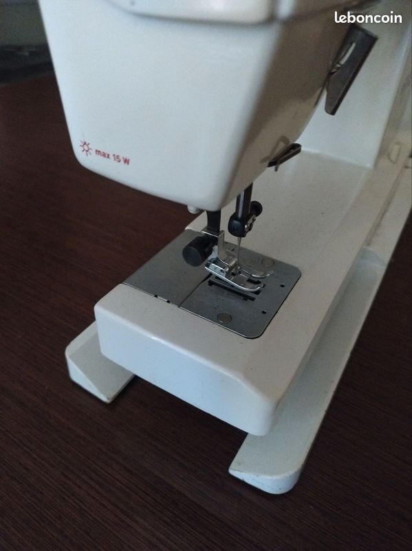 Machine à coudre elna pour pieces (image 4)