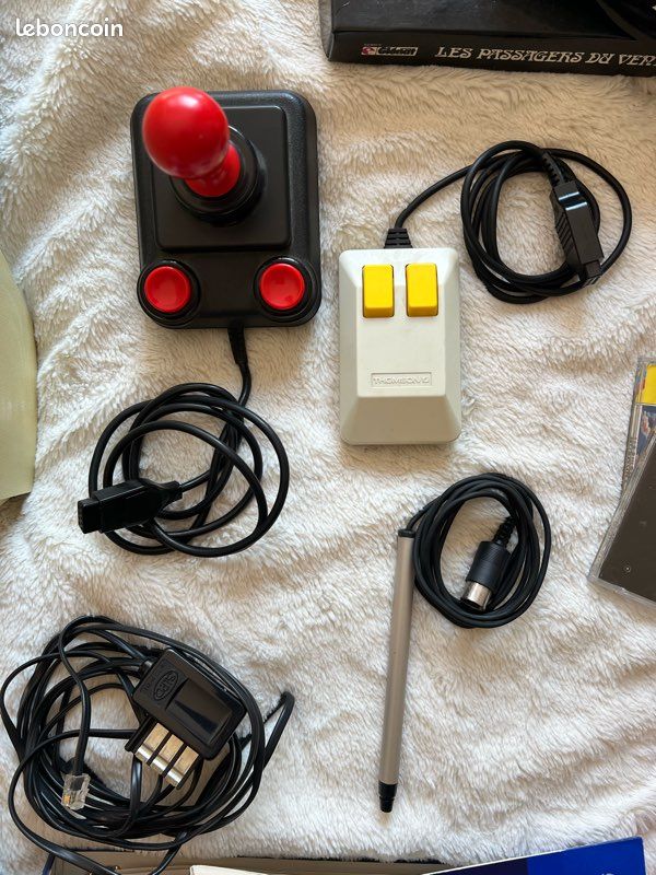 Lot Thomson TO8 TO9 100% OK ! souris joystick cassette stylo