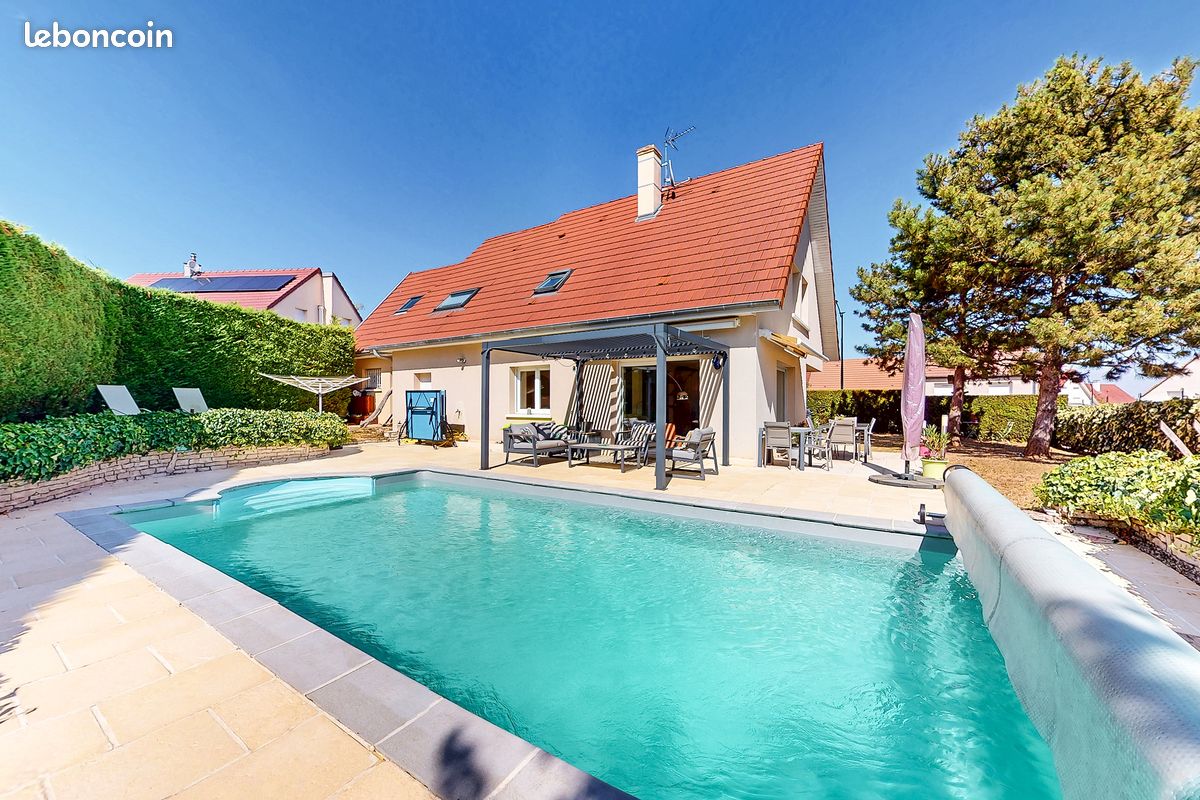 Maison 6 pièces 172 m² · à Daix · 172 m² · 625 000 €