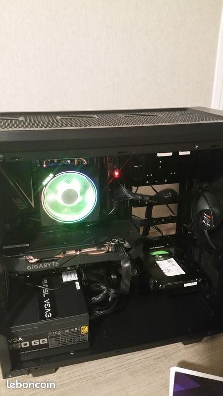 Ordinateur Gaming: Ryzen 7, RTX 2070, écran Zowie 144Hz, clavier logitech... (image 1)
