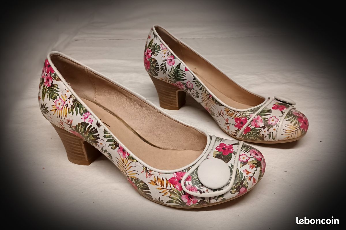 Chaussures escarpins "Virus" (Arcazi) (image 1)