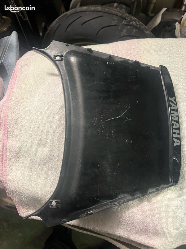 Carénage arrière TMAX, Yamaha phase 1 (image 2)
