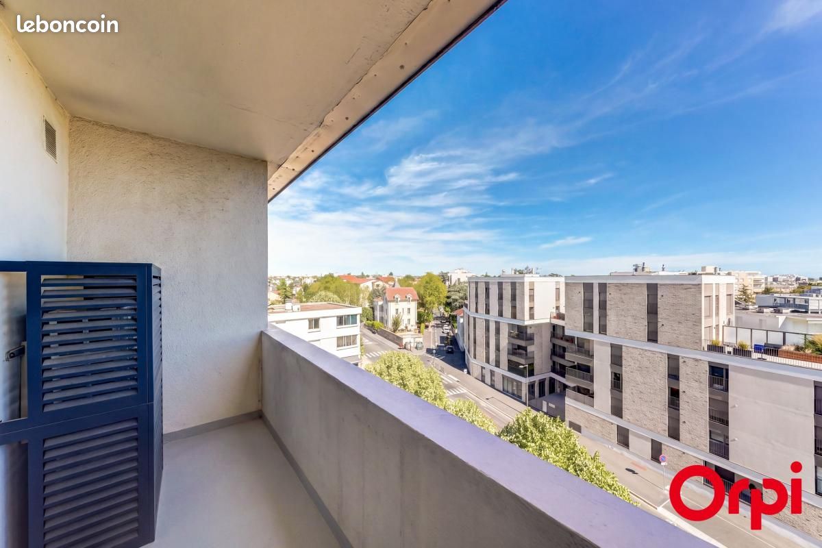 Appartement 3 pièces 67 m² · à Caluire-et-Cuire · 67 m² · 274 000 €