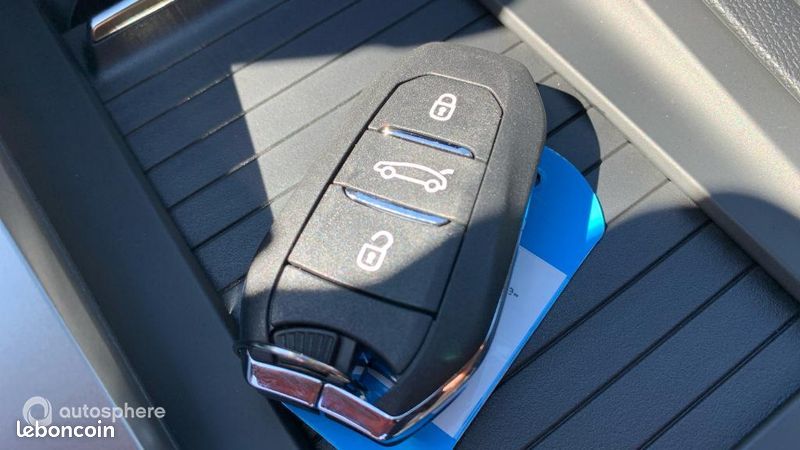 Peugeot 408 Hybrid 145ch GT e-DCS6 (image 16)
