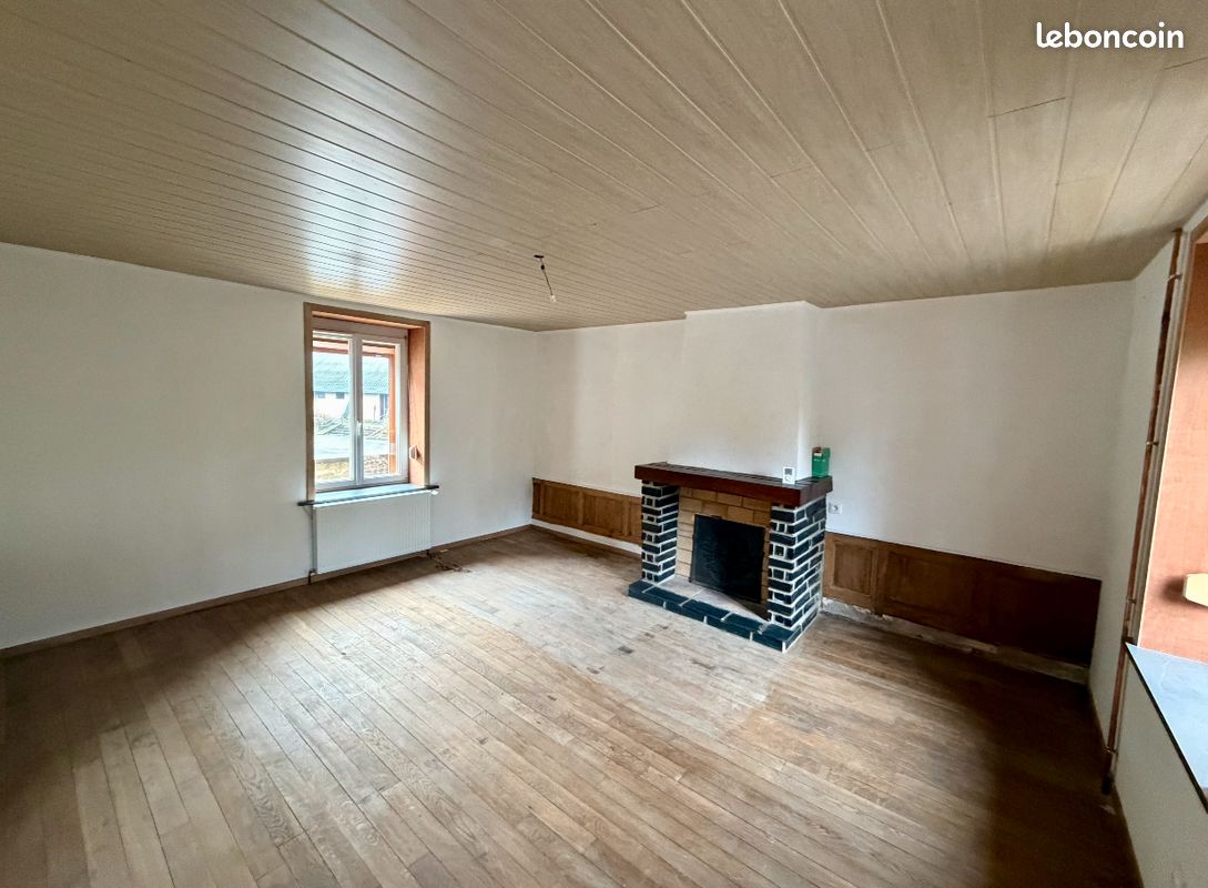 Maison 8 pièces 200 m² · à Bogny-sur-Meuse · 200 m² · 67 000 €