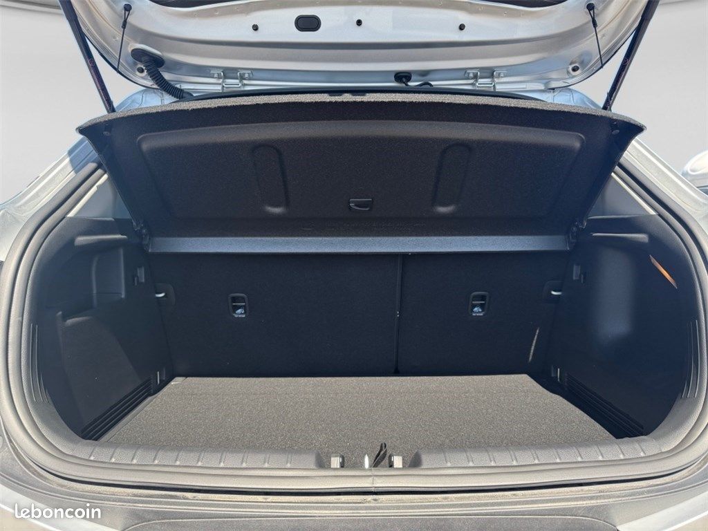 Kia Stonic 1.0 T-GDI 100 CH BVM6 GT-line (image 10)