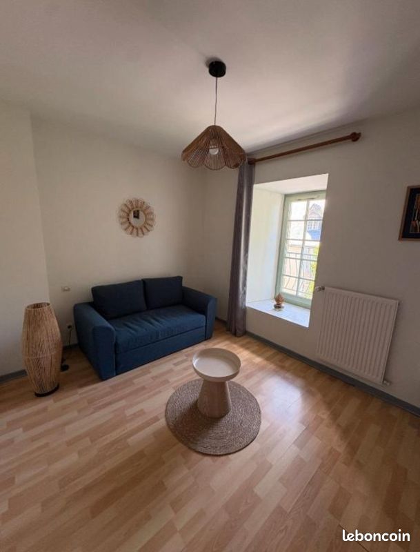 Appartement 3 pièces 45 m² · à Évron · 45 m² · 520 €