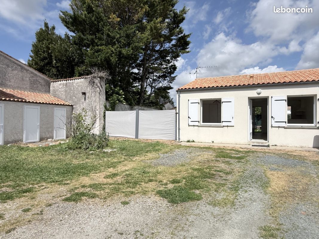 Maison 4 pièces 47 m² · à Clavette · 47 m² · 169 000 €