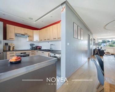 Appartement 299 000 € - 93 m²