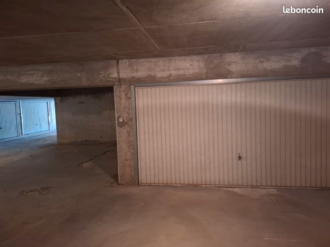 Garage double · à Sainte-Maxime · 55 000 €