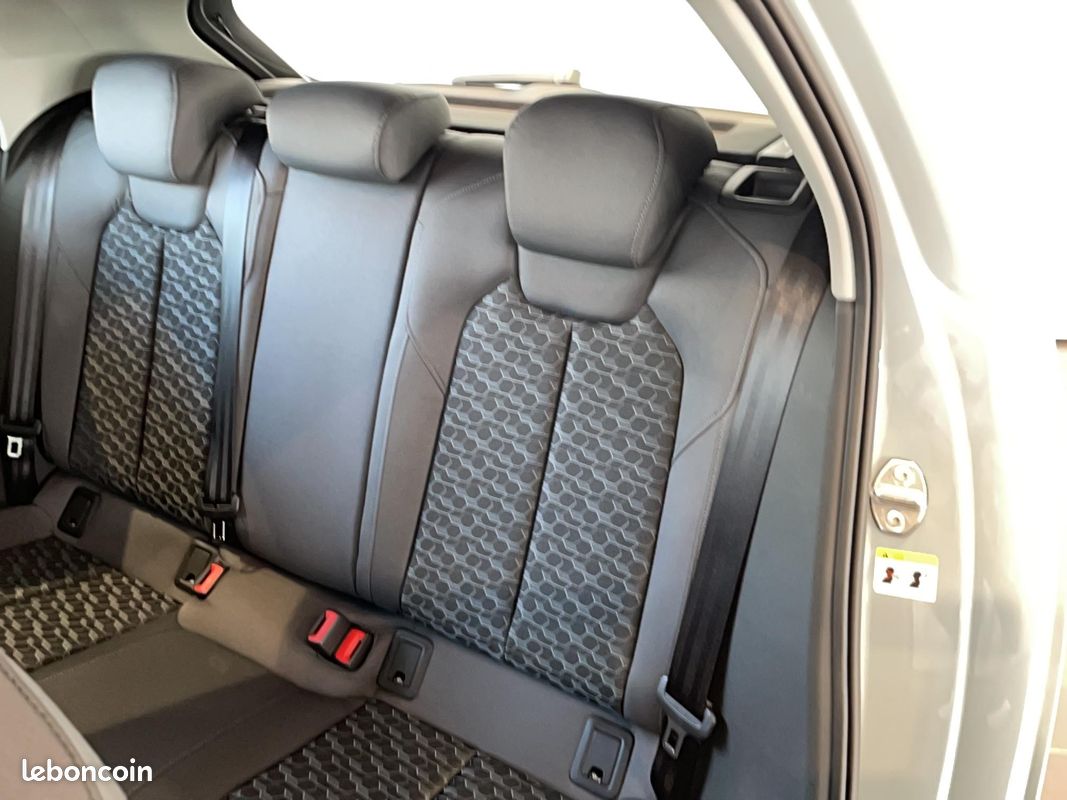 AUDI A1 Sportback 30 TFSI 116 ch S tronic 7 Design (image 20)