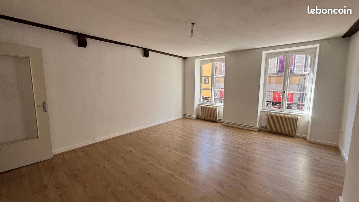 Appartement 3 pièces 77 m² · à Clermont-Ferrand · 77 m² · 630 €/mois