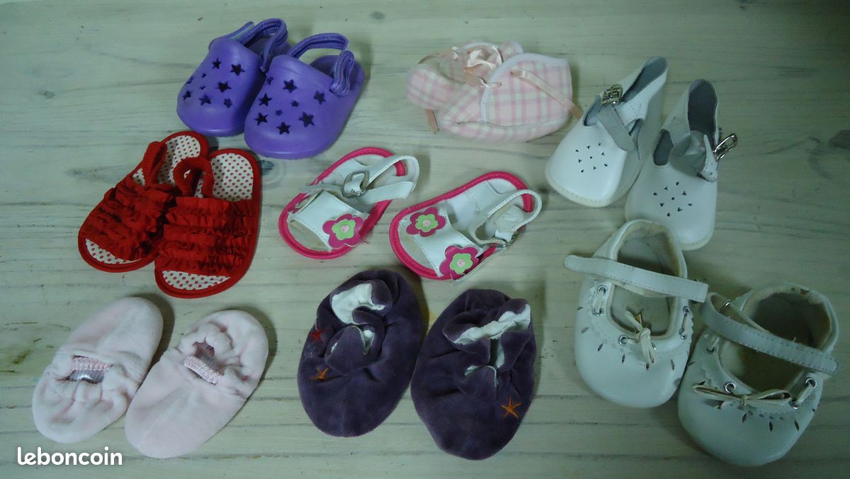 Lot 9 paires de chaussures pour bébé Aud95 (image 1)