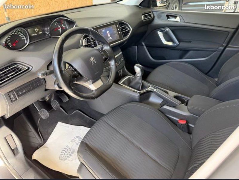 Peugeot 308 sw break 1.6 hdi 100 business pack gps / bluetooth (image 4)