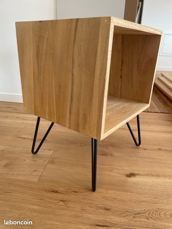 Table de chevet - meuble vidéo projecteur (image 2)