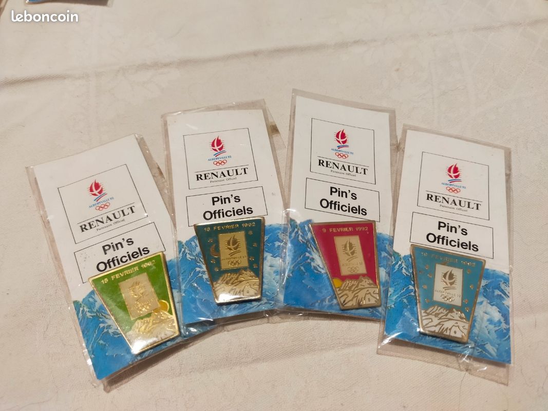 PIN´S - JEUX OLYMPIQUES ALBERTVILLE CÉRÉMONIE D'OUVERTURE zamak STARPIN'S EUR 4,08 - FR