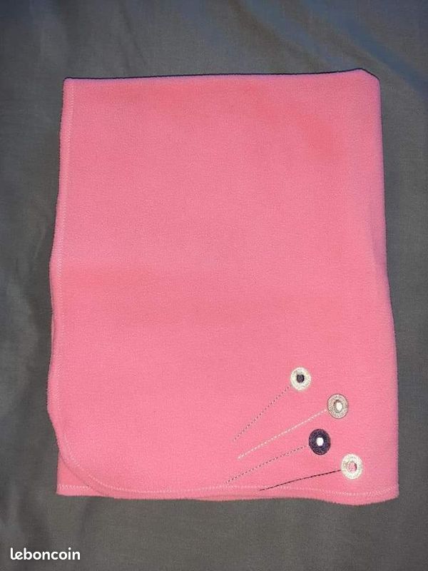 Plaid (image 1)
