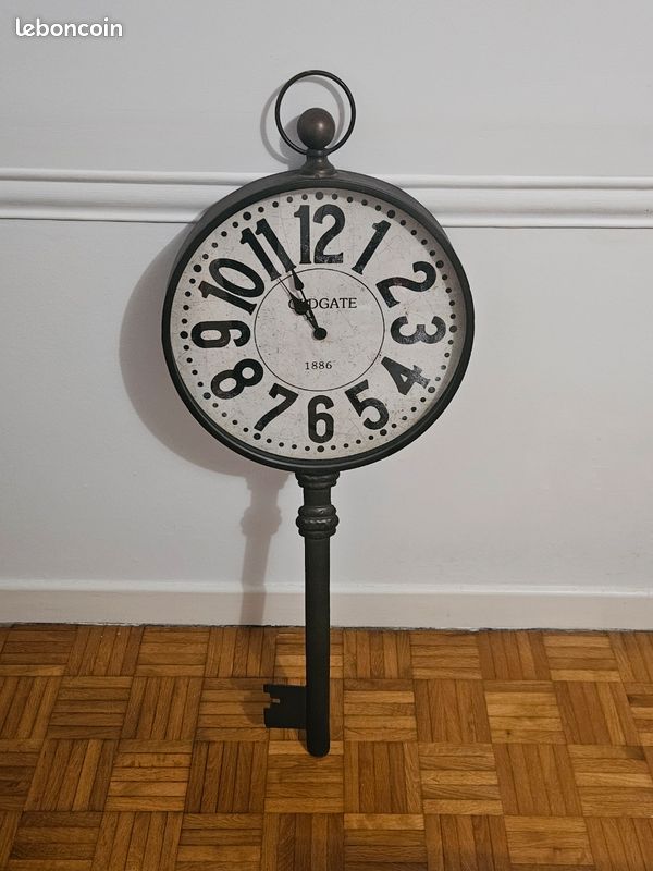 Horloge Murale Industrielle Vintage – Métal Marron – Sans Marque