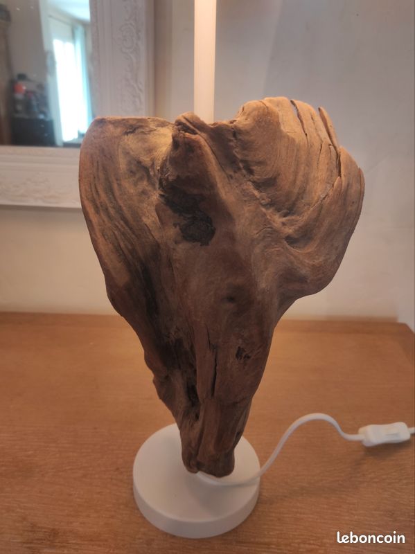 Lampe en bois flotté (image 2)