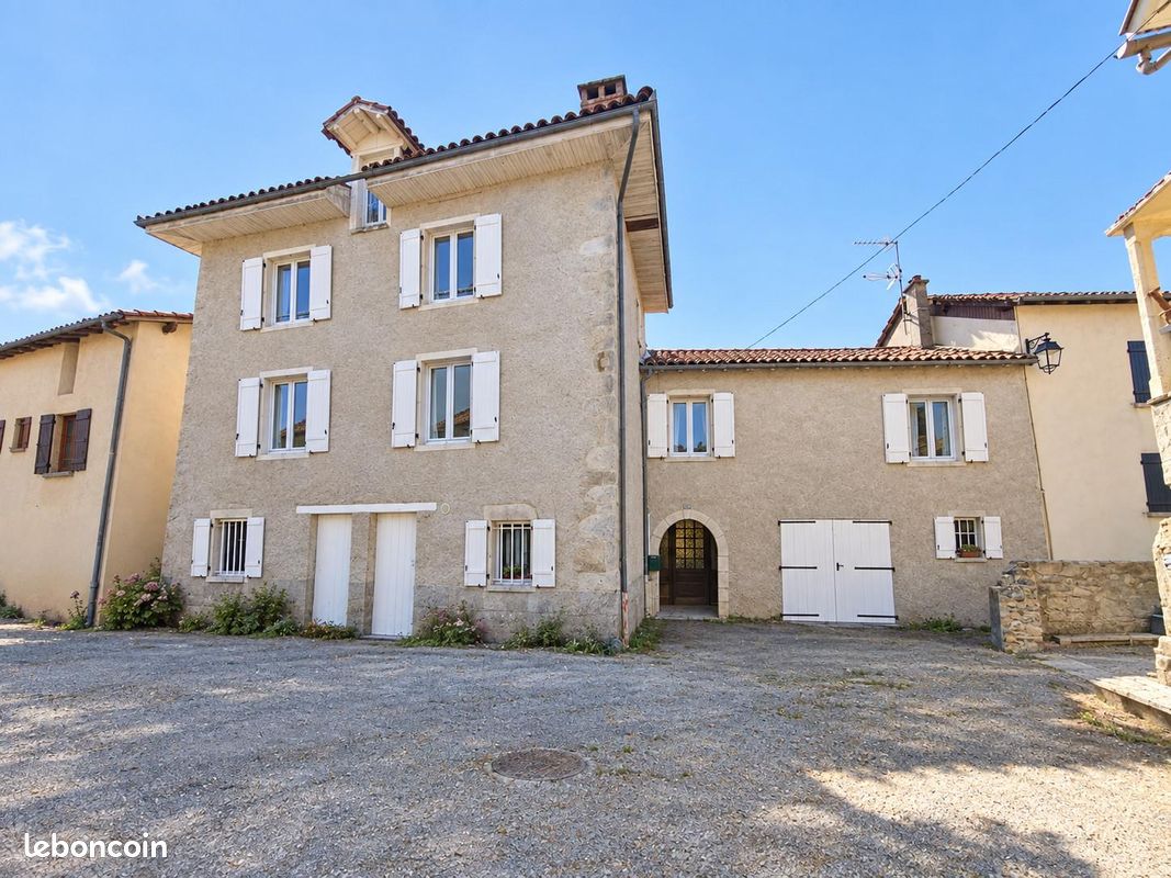 Maison 5 pièces 115 m² · à Maurs · 115 m² · 74 200 €