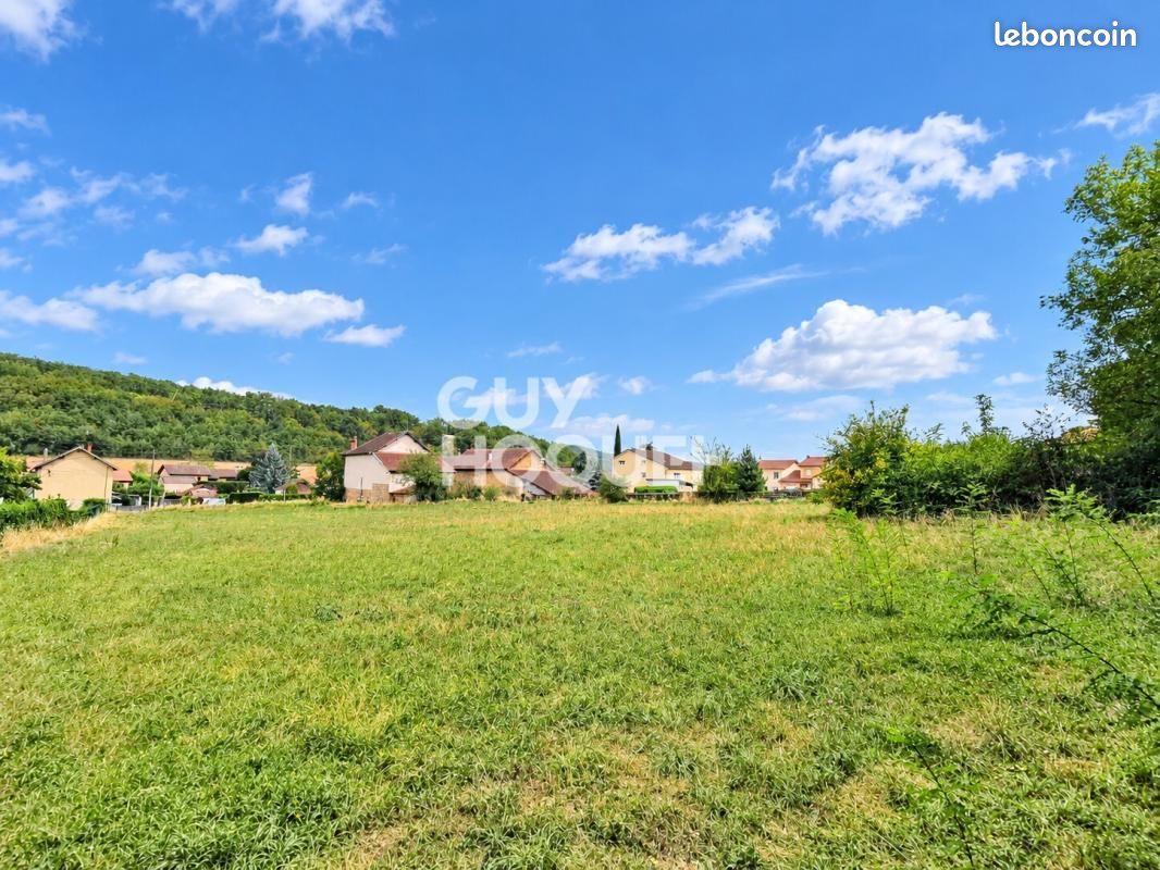 Terrain Panossas · 145 000 €