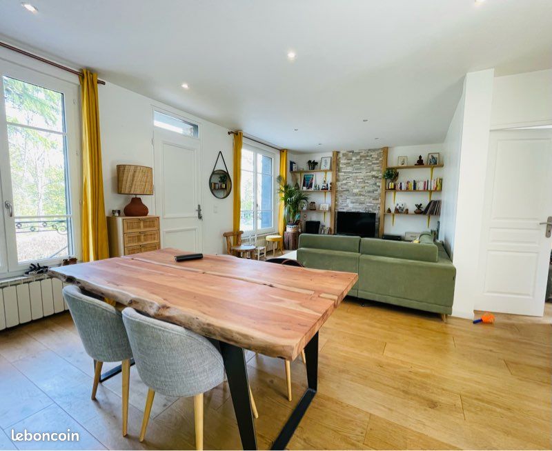 Maison 5 pièces 110 m² · à Bougival · 110 m² · 3 100 €/mois