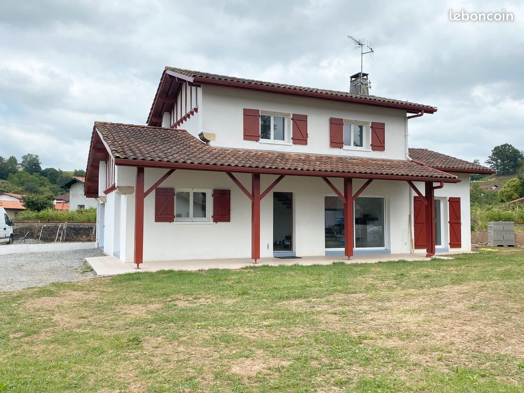 Maison 4 pièces 106 m² · à Cambo-les-Bains · 106 m² · 1 252 €/mois